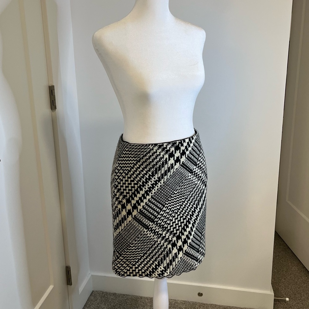 KENNETH COLE Patterned Tweed Wool Pencil Skirt - FREE SHIPPING on Bundles $95+